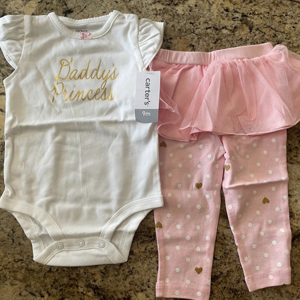 Carter's Baby Girl outfit 9m new with tags